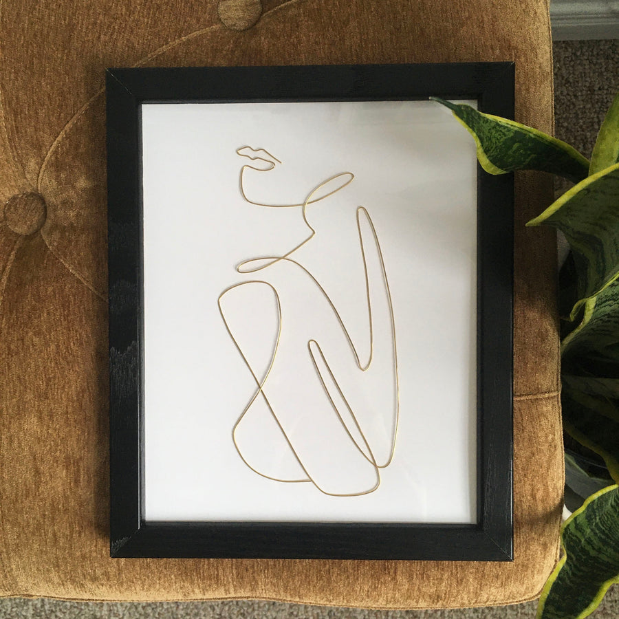 Comfort wire art - black frame lifestyle